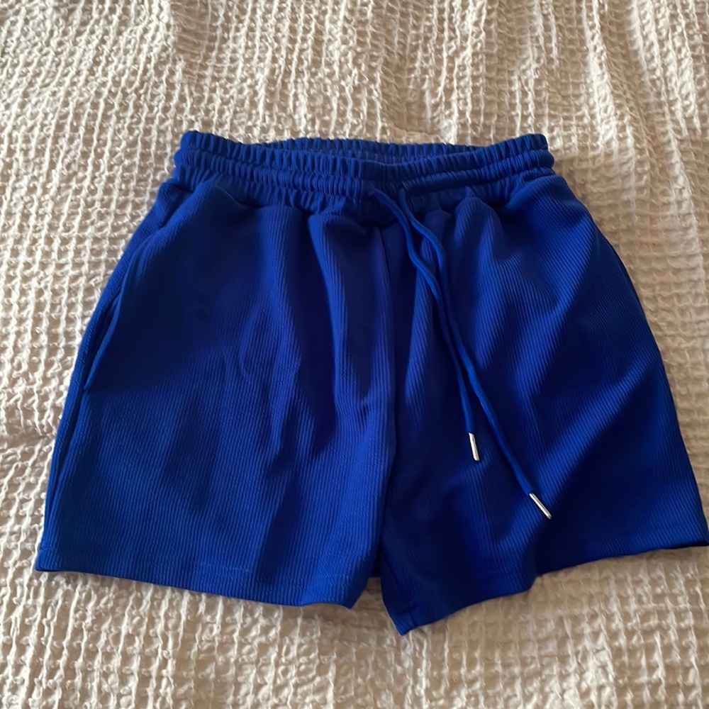 SHEIN blue shorts size medium